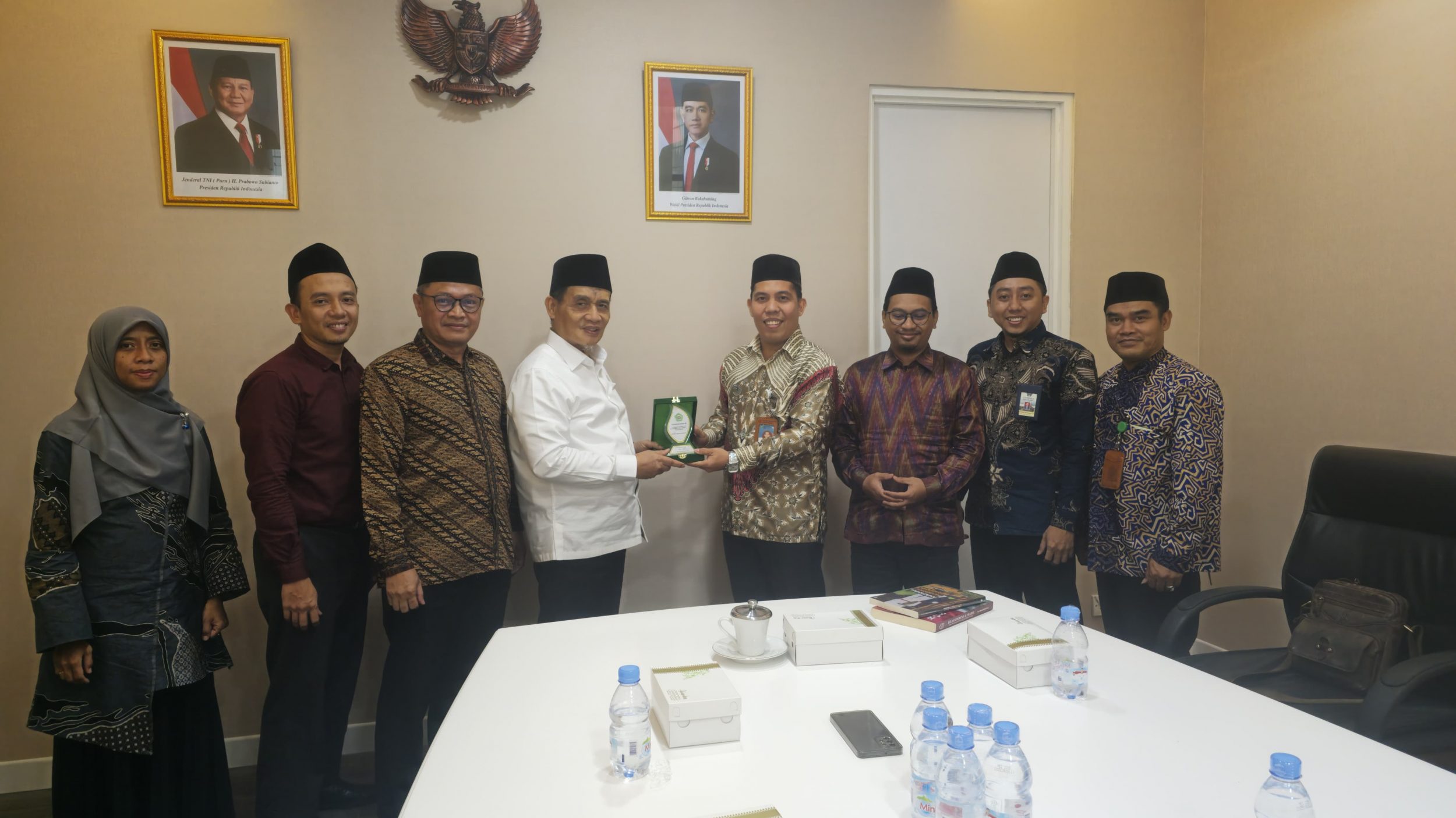 WAMENAG SIAP DUKUNG FAI UNISMA BEKASI: FASILITAS ASRAMA MAHASISWA DAN BEASISWA KIP