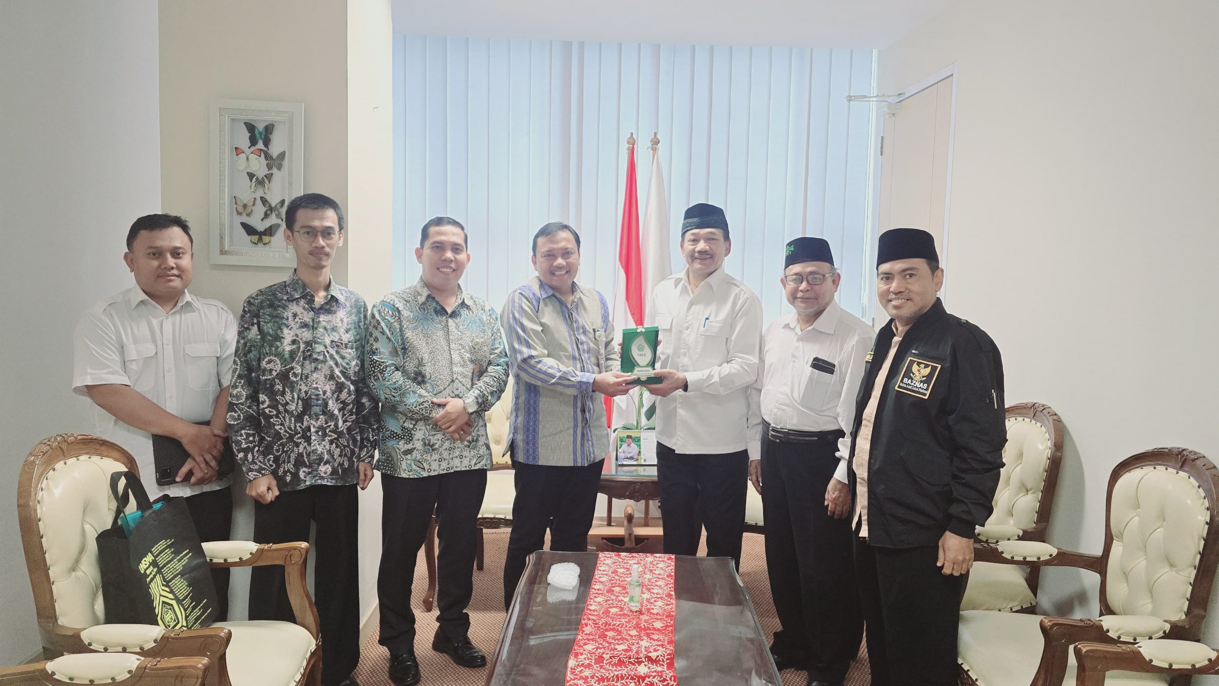 FAI UNISMA Bekasi dan BAZNAS Pusat Sepakati Kerja Sama Melalui Penandatanganan MoU