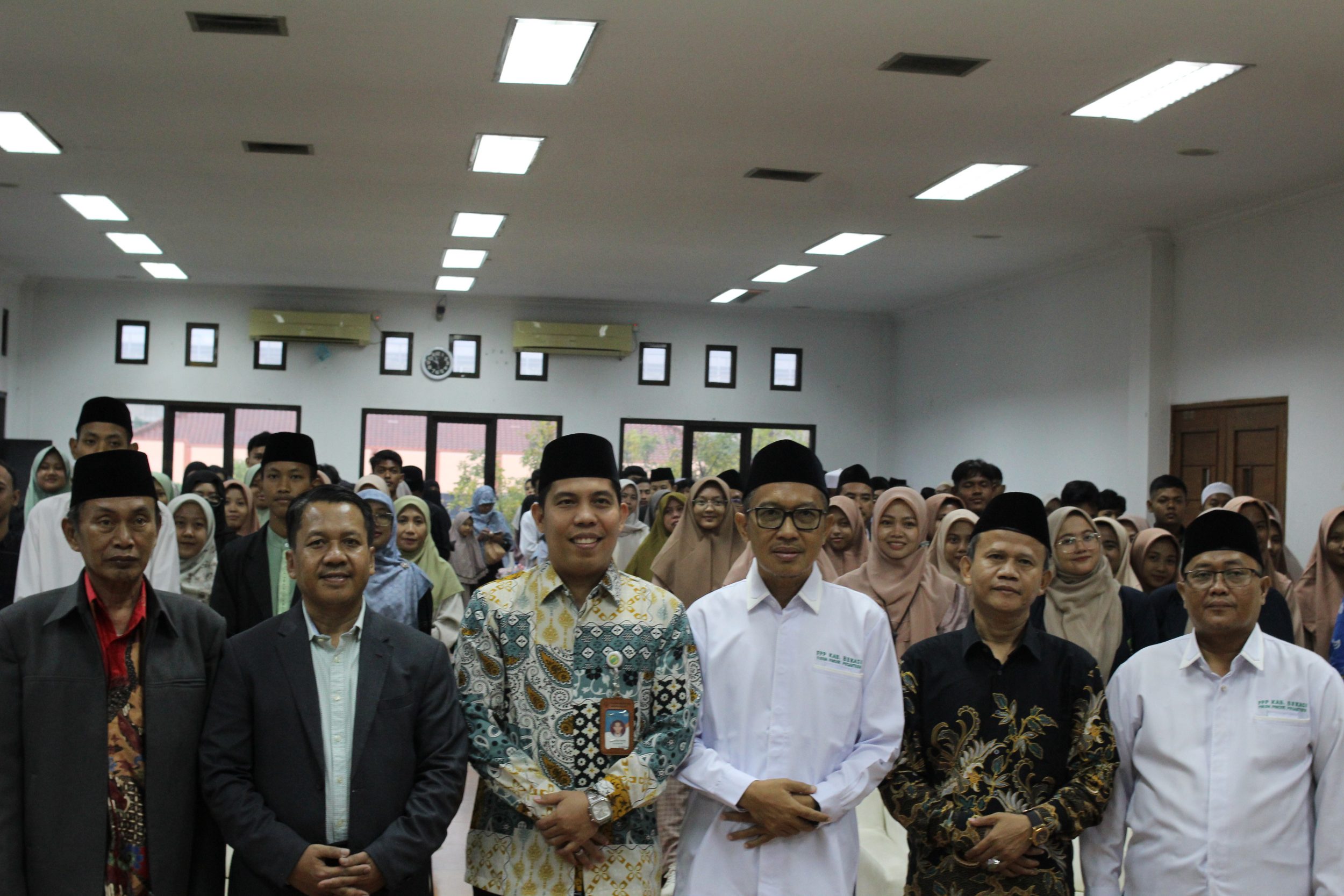 Beasiswa Kemenag 2025: FAI UNISMA Bekasi Dorong Santri Kuliah Lewat Program Santri Goes to Campus